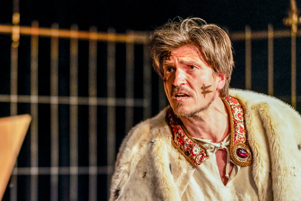Richard II. - Solo eines KÃ¶nigs | Copyright: Theater&Ehrenfeld