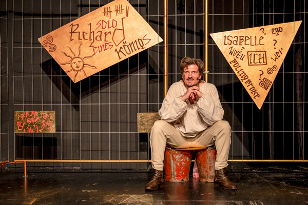 Richard II. - Solo eines KÃ¶nigs | Copyright: Theater&Ehrenfeld