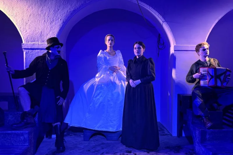 Two Queens - Maria und Elisabeth | © Metropol Theater