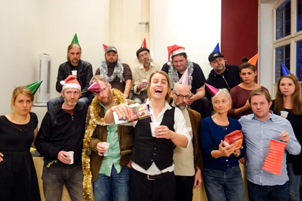Weihnachtsfeier. Ein Betriebsunfall | Theater im Bauturm | © Theater im Bauturm