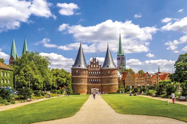 Lübeck - Holstentor | © Adobe Stock