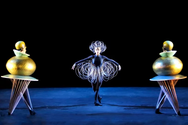 Das Triadische Ballett | Staatenhaus | © Wilfried Hösl