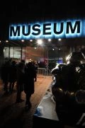 Museum Ludwig bei Nacht, Außenansicht | © StadtRevue Verlag, Manfred Wegener