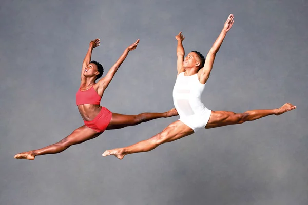 Alvin Ailey American Dance Theater | Philharmonie | © Andrew Eccles